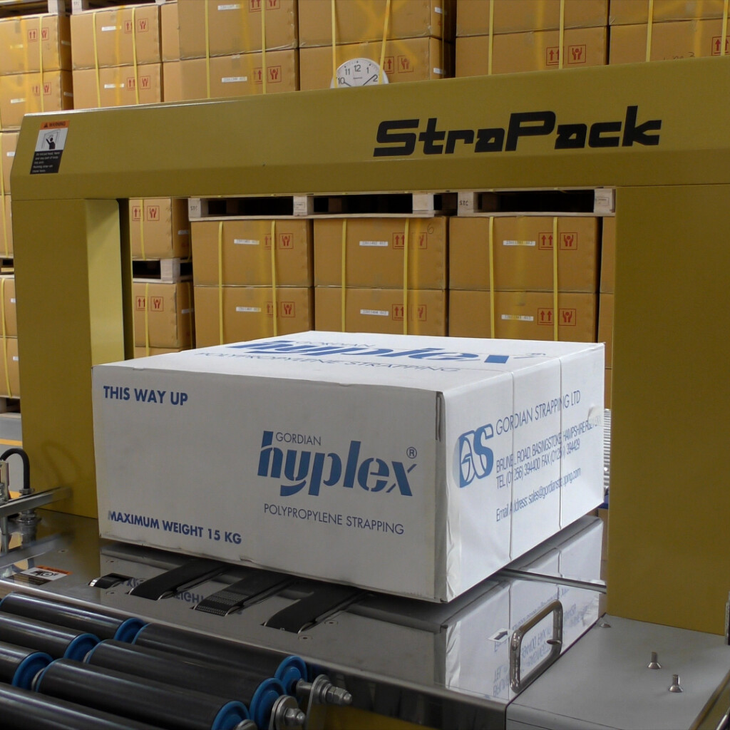 StraPack RQ-8A Strapping Machine - Gordian Strapping